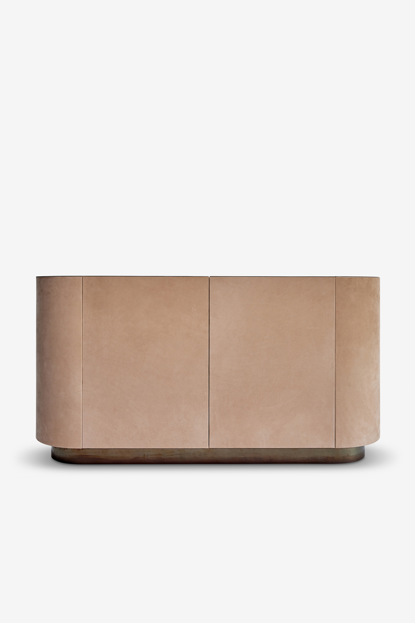 MG305 Credenza in leather and brass